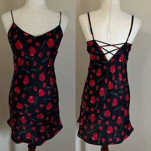 Intimate Style Chemise Slip Dress Sz S 100% Silk Lips Love & Kisses Novelty Y2k